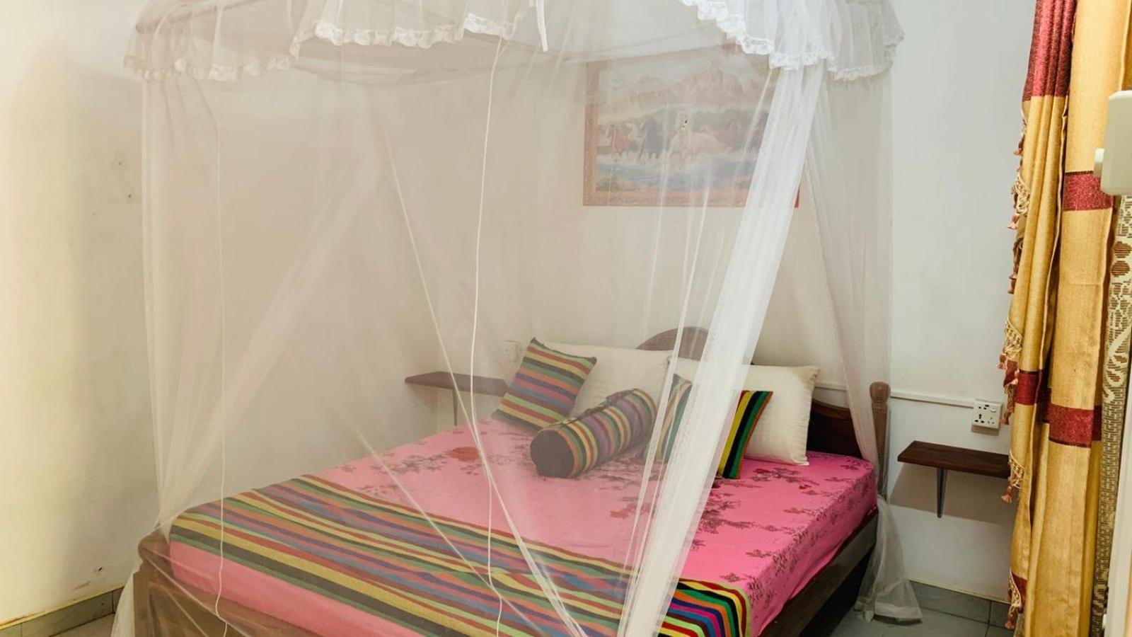 Sisira Natural Lodge - Sigirîya Extérieur photo